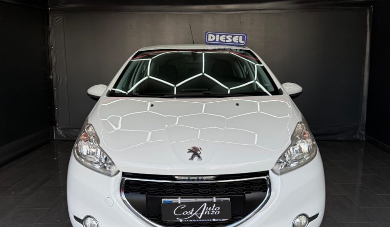
								Peugeot 208 1.4 HDi 68 CV Allure full									