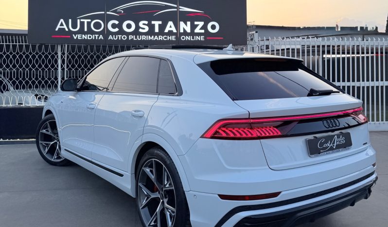 
								Audi Q8 50 TDI 286 CV S line SUPER FULL full									