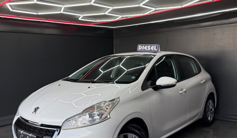 
								Peugeot 208 1.4 HDi 68 CV Allure full									