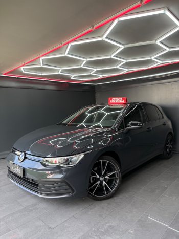 Volkswagen Golf 8 2.0 TDI DSG Style 10/2022