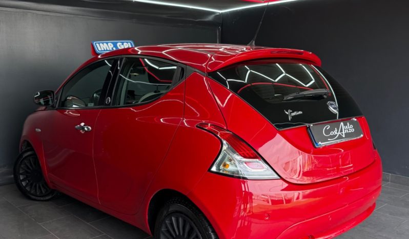 
								Lancia Ypsilon 1.2 GPL Ecochic Gold 12/2017 full									
