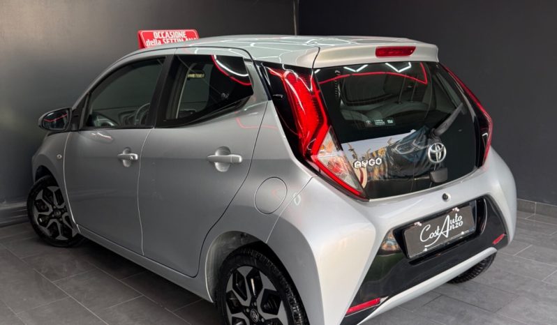 
								Toyota Aygo 1.0 VVT-i X-Cite 2018 Full full									