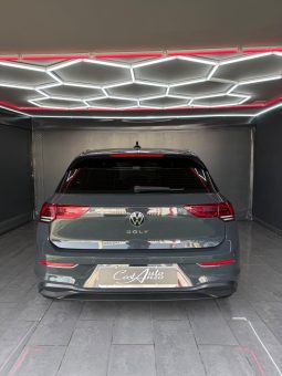 
										Volkswagen Golf 8 2.0 TDI DSG Style 10/2022 full									