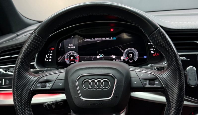 
								Audi Q8 50 TDI 286 CV S line SUPER FULL full									