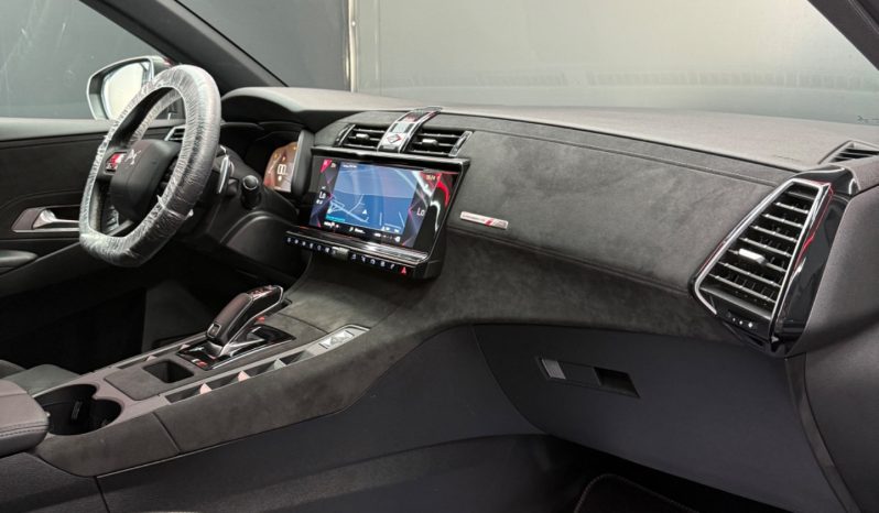 
								Ds 7 Crossback BlueHDi 130 cv Grand Chic PERFORMANCE LINE+ full									