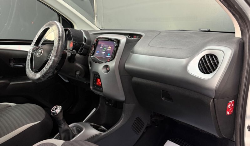 
								Toyota Aygo 1.0 VVT-i X-Cite 2018 Full full									