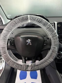 
										Peugeot 208 1.4 HDi 68 CV Allure full									