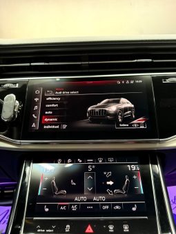 
										Audi Q8 50 TDI 286 CV S line SUPER FULL full									