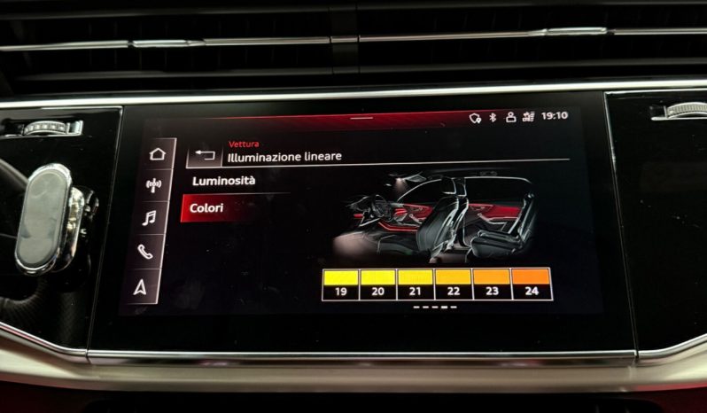 
								Audi Q8 50 TDI 286 CV S line SUPER FULL full									