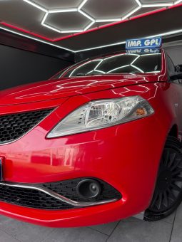 
										Lancia Ypsilon 1.2 GPL Ecochic Gold 12/2017 full									