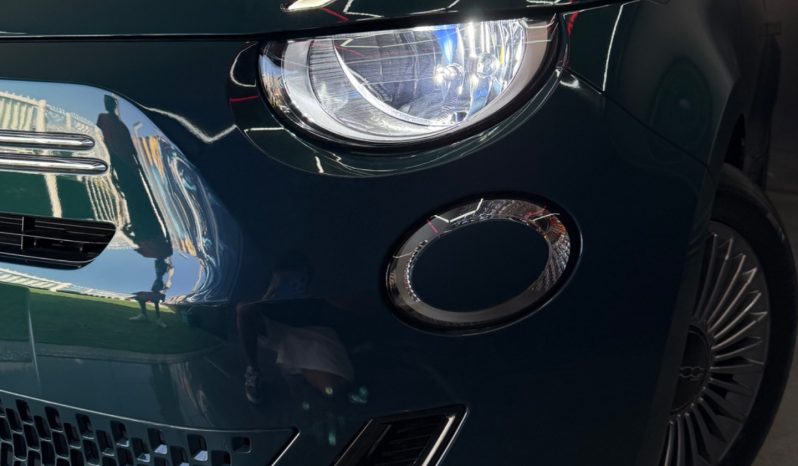 
								Fiat 500 Hybrid Icon KM 0 full									