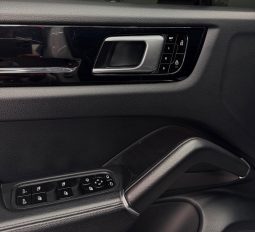 
										Porsche Cayenne Coupé 3.0 V6 340 Cv IPER FULL full									