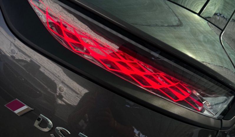 
								Ds 7 Crossback BlueHDi 130 cv Grand Chic PERFORMANCE LINE+ full									