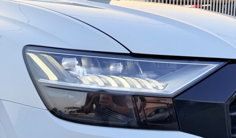 
								Audi Q8 50 TDI 286 CV S line SUPER FULL full									
