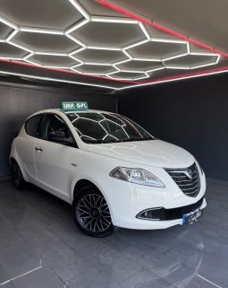 Lancia Ypsilon 1.2 GPL Ecochic Platinum 11/2015