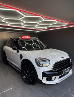 
										Mini Cooper D Countryman 2.0 150 CV BAKER STREET EDITION full									