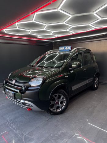 Fiat Panda Cross 1.2 GPL 2020