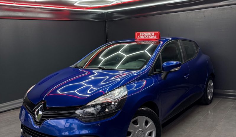 
								Renault Clio 1.2 Benzina 75 CV Duel 2018 full									