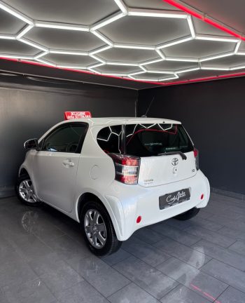 Toyota iQ 1.0 Benzina Sol 10/2010 NUOVA