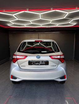 
										Toyota Yaris 1.5 Hybrid Style 2019 full									