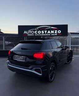 
										Audi Q2 30 TDI S tronic Identity Black 2022 TETTO full									