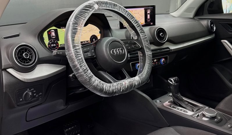 
								Audi Q2 30 TDI S tronic Identity Black 2022 TETTO full									