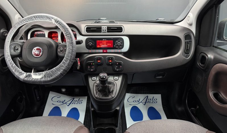 
								Fiat Panda Cross 1.2 GPL 2020 full									
