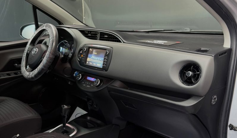 
								Toyota Yaris 1.5 Hybrid Style 2019 full									