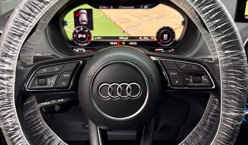 
								Audi Q2 30 TDI S tronic Identity Black 2022 TETTO full									