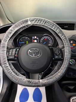 
										Toyota Yaris 1.5 Hybrid Style 2019 full									