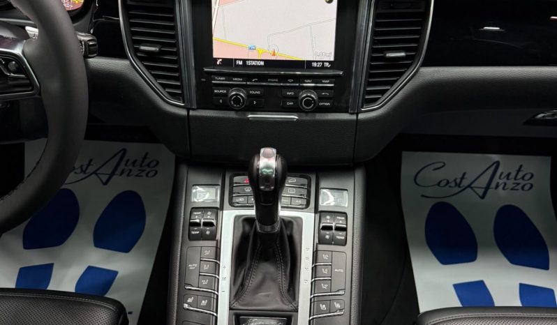 
								Porsche Macan 3.0 S Diesel 250 cv IPER FULL full									