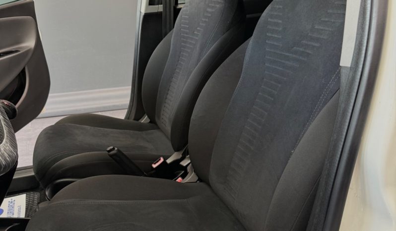 
								Lancia Ypsilon 1.2 GPL Ecochic Platinum 11/2015 full									