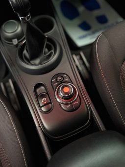 
										Mini Cooper D Countryman 2.0 150 CV BAKER STREET EDITION full									