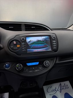
										Toyota Yaris 1.5 Hybrid Style 2019 full									