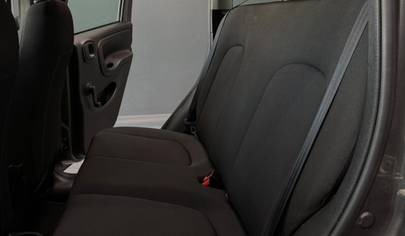 
								Fiat Panda 1.0 Hybrid City Cross 2023 full									