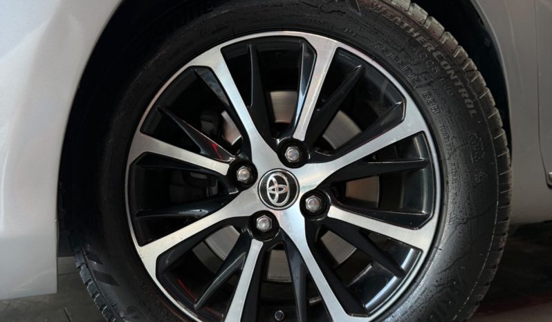 
								Toyota Yaris 1.5 Hybrid Style 2019 full									