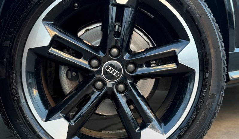 
								Audi Q2 30 TDI S tronic Identity Black 2022 TETTO full									