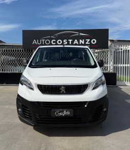 
										Peugeot Traveller BlueHDi 120 Cv 8 Posti ALLURE 2020 full									