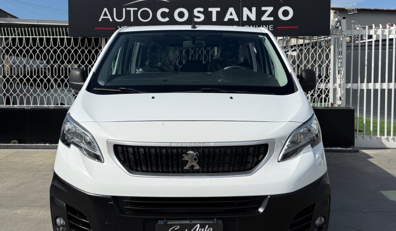 
								Peugeot Traveller BlueHDi 120 Cv 8 Posti ALLURE 2020 full									