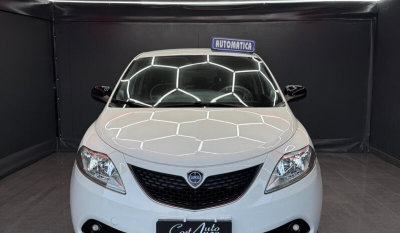 
								Lancia Ypsilon 0.9 Benzina 85 CV Platinum AUTOMATICA full									