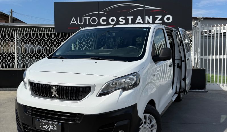 
								Peugeot Traveller BlueHDi 120 Cv 8 Posti ALLURE 2020 full									