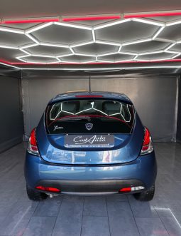 
										Lancia Ypsilon 1.2 GPL Alberta Ferretti 10/2022 full									