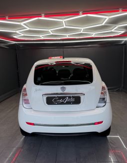 
										Lancia Ypsilon 1.3 Multijet 75 CV Unyca 2012 full									