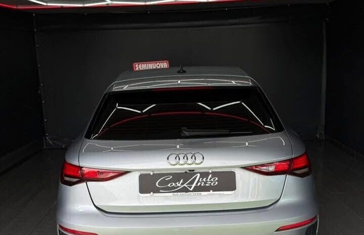 
								Audi A3 SPB 30 TDI S tronic S line edition 12/2022 full									