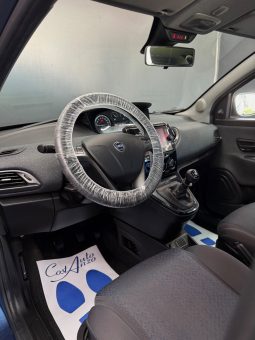 
										Lancia Ypsilon 1.2 GPL Alberta Ferretti 10/2022 full									