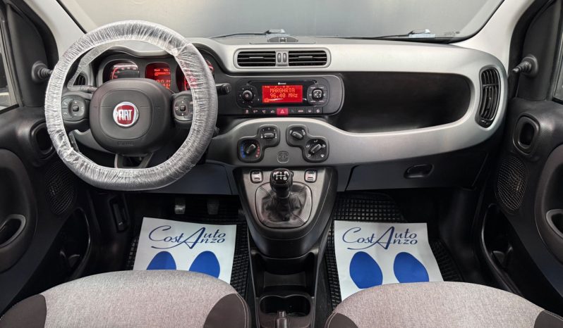 
								Fiat Panda 1.3 Multijet 95 CV Lounge 2019 full									