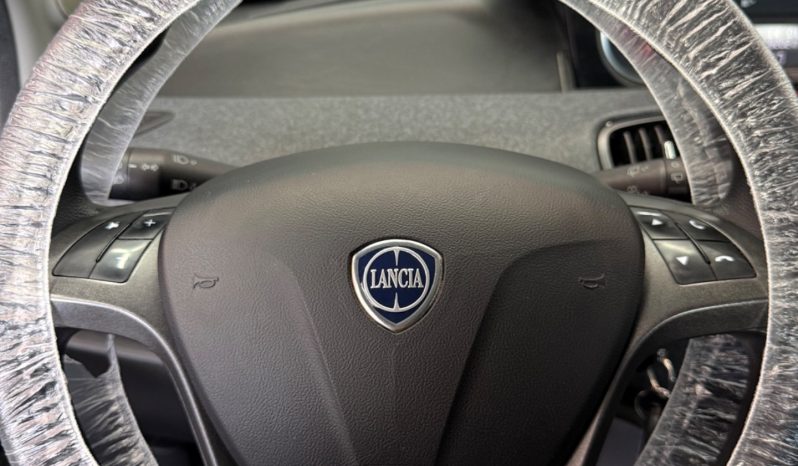 
								Lancia Ypsilon 1.2 GPL Alberta Ferretti 10/2022 full									