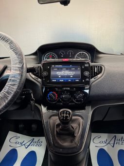 
										Lancia Ypsilon 1.2 GPL Alberta Ferretti 10/2022 full									