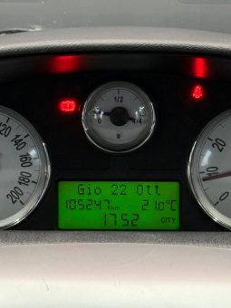 
										Lancia Ypsilon 1.3 Multijet 75 CV Unyca 2012 full									