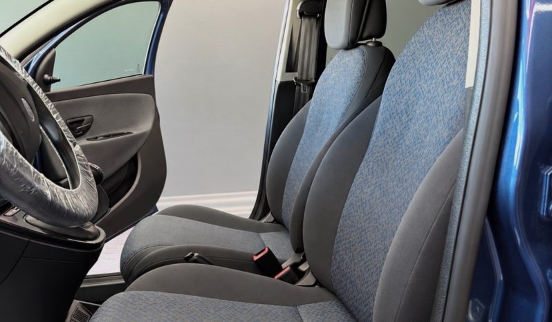 
								Lancia Ypsilon 1.2 GPL Alberta Ferretti 10/2022 full									